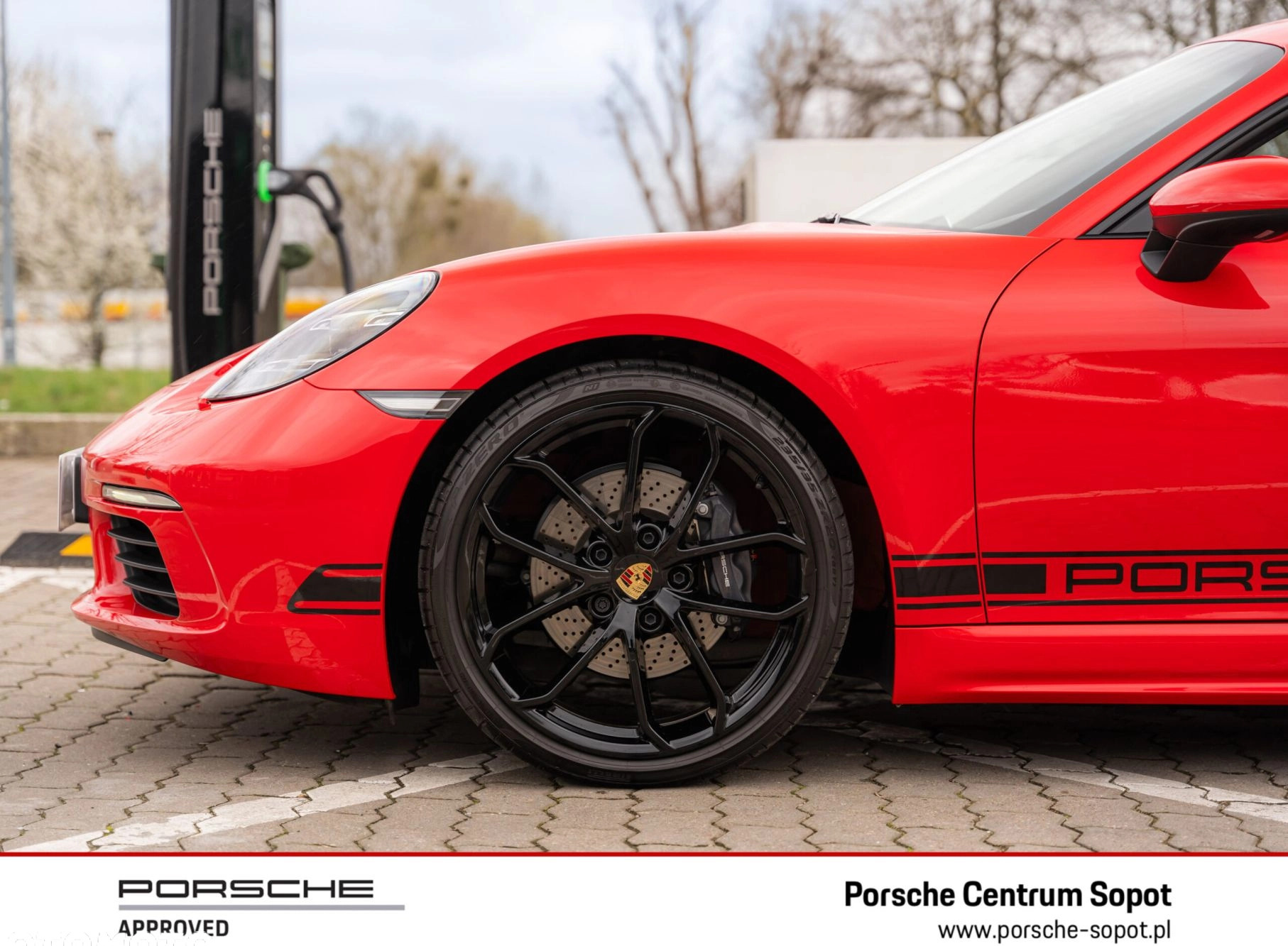 Porsche 718 Cayman cena 399718 przebieg: 3000, rok produkcji 2023 z Żukowo małe 781